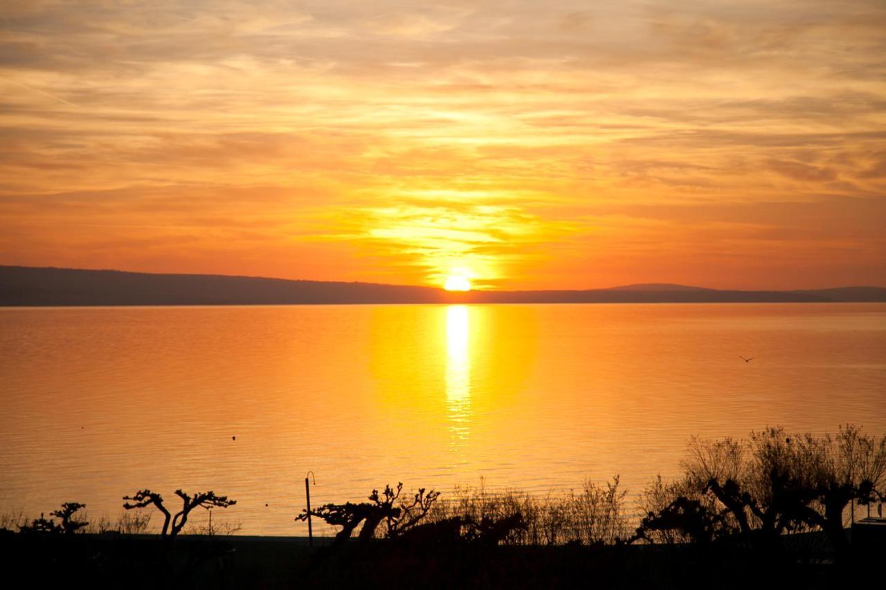 Anastazija Sea View Apartment Omis Bagian luar foto