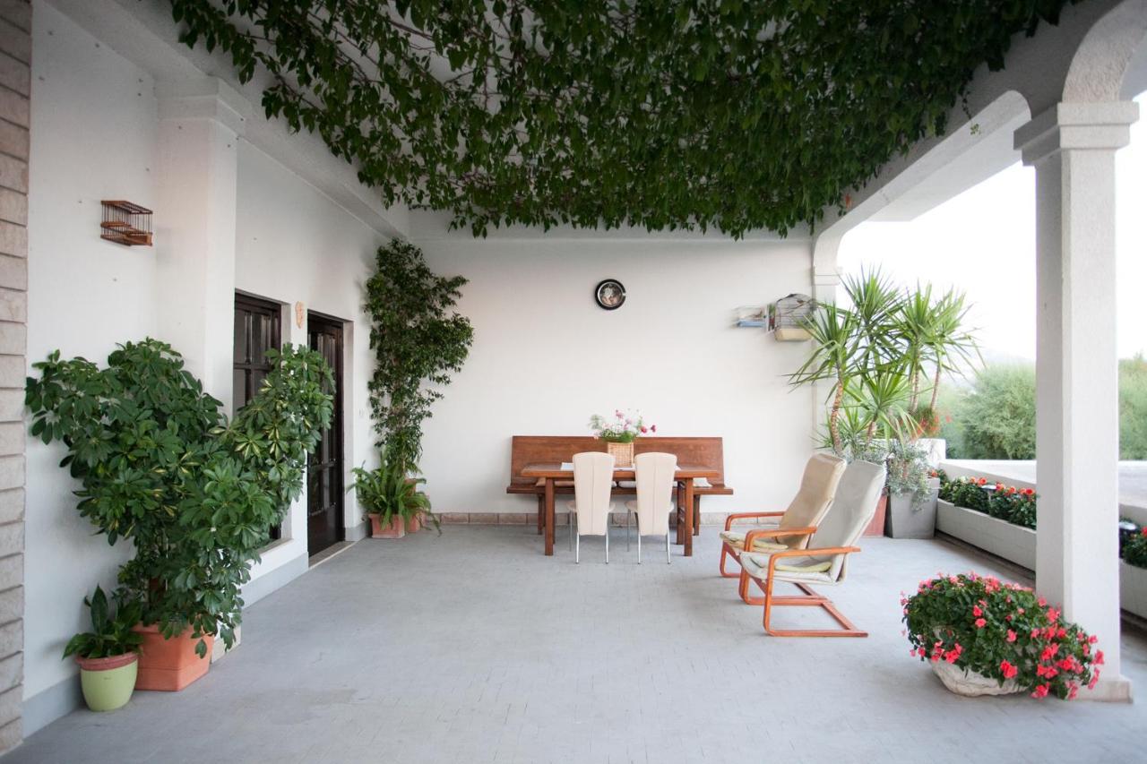 Anastazija Sea View Apartment Omis Bagian luar foto