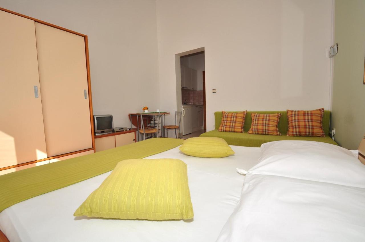 Anastazija Sea View Apartment Omis Bagian luar foto