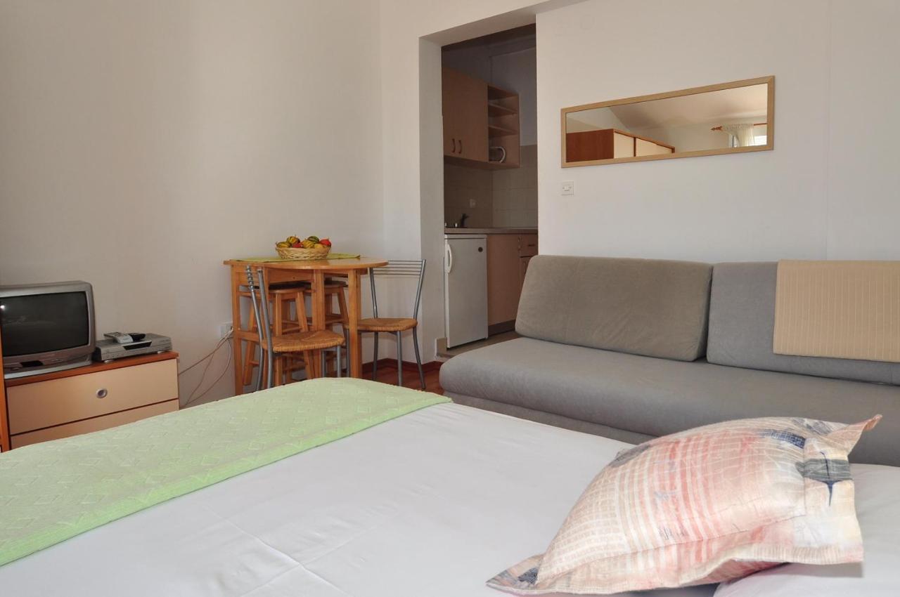 Anastazija Sea View Apartment Omis Bagian luar foto