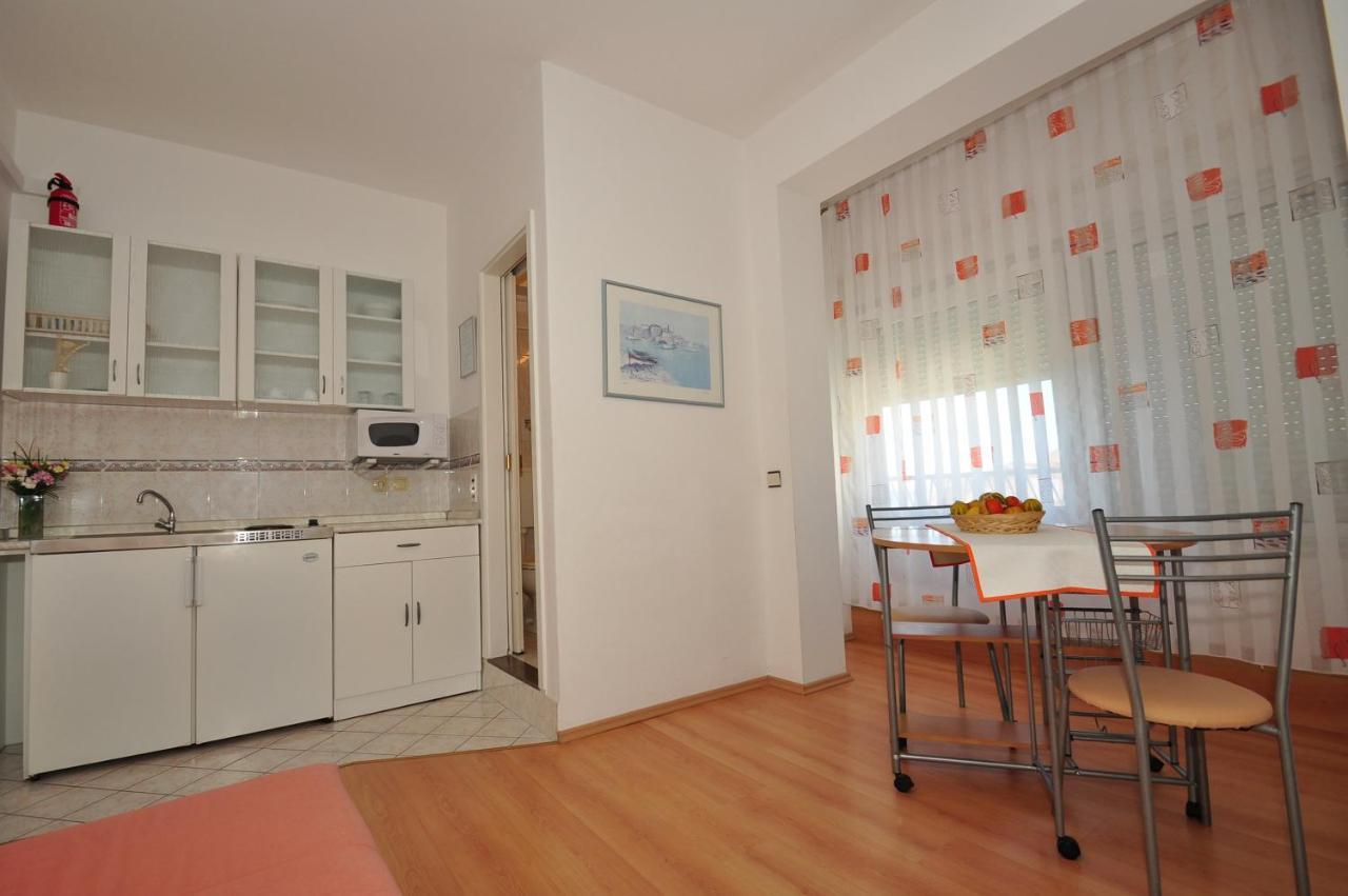 Anastazija Sea View Apartment Omis Bagian luar foto